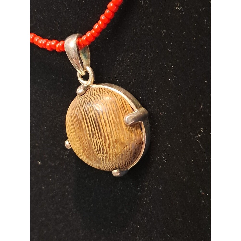 NWT Peyote Bird Circular Wood Pendant Necklace Red Seed Beads 16" 925 Silver